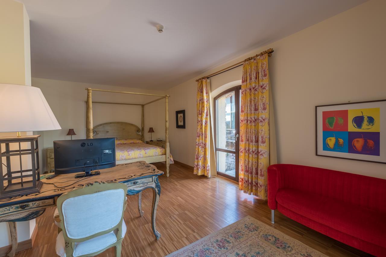Hotel El Molino De Salinas Salinas De Pisuerga エクステリア 写真