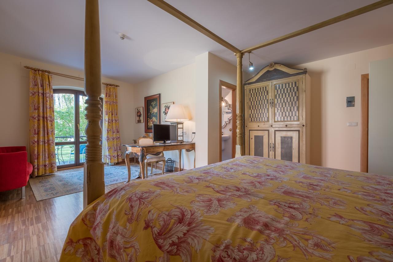 Hotel El Molino De Salinas Salinas De Pisuerga エクステリア 写真